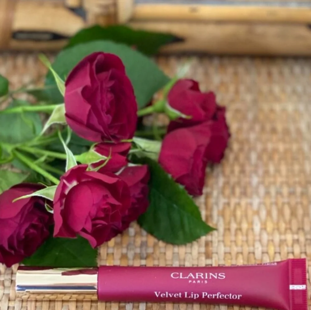 ❇️🧚‍♀️#4 VELVET RASPBERRY Clarins Velvet Lip Perfector NWT